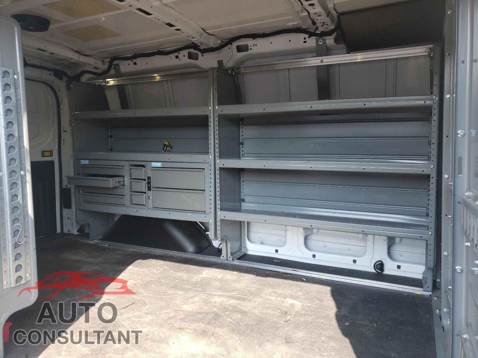 FORD TRANSIT CO 2016 - 1FTYR1YM5GKB14841