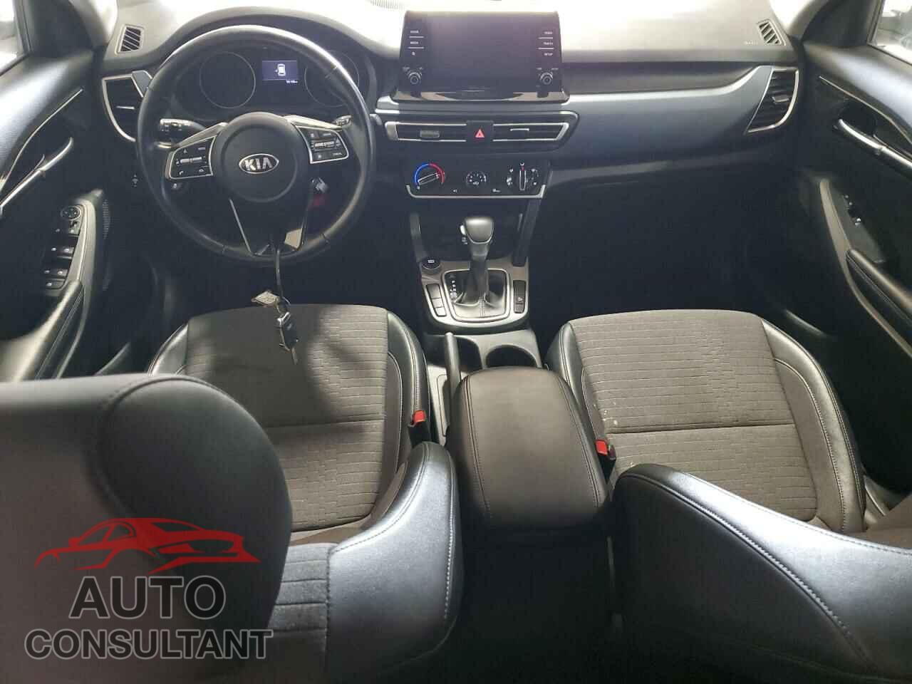 KIA SELTOS 2021 - KNDEU2AA1M7157658