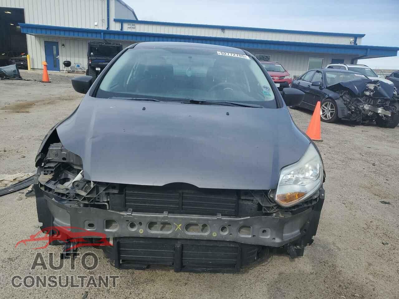 FORD FOCUS 2013 - 1FADP3E22DL149982