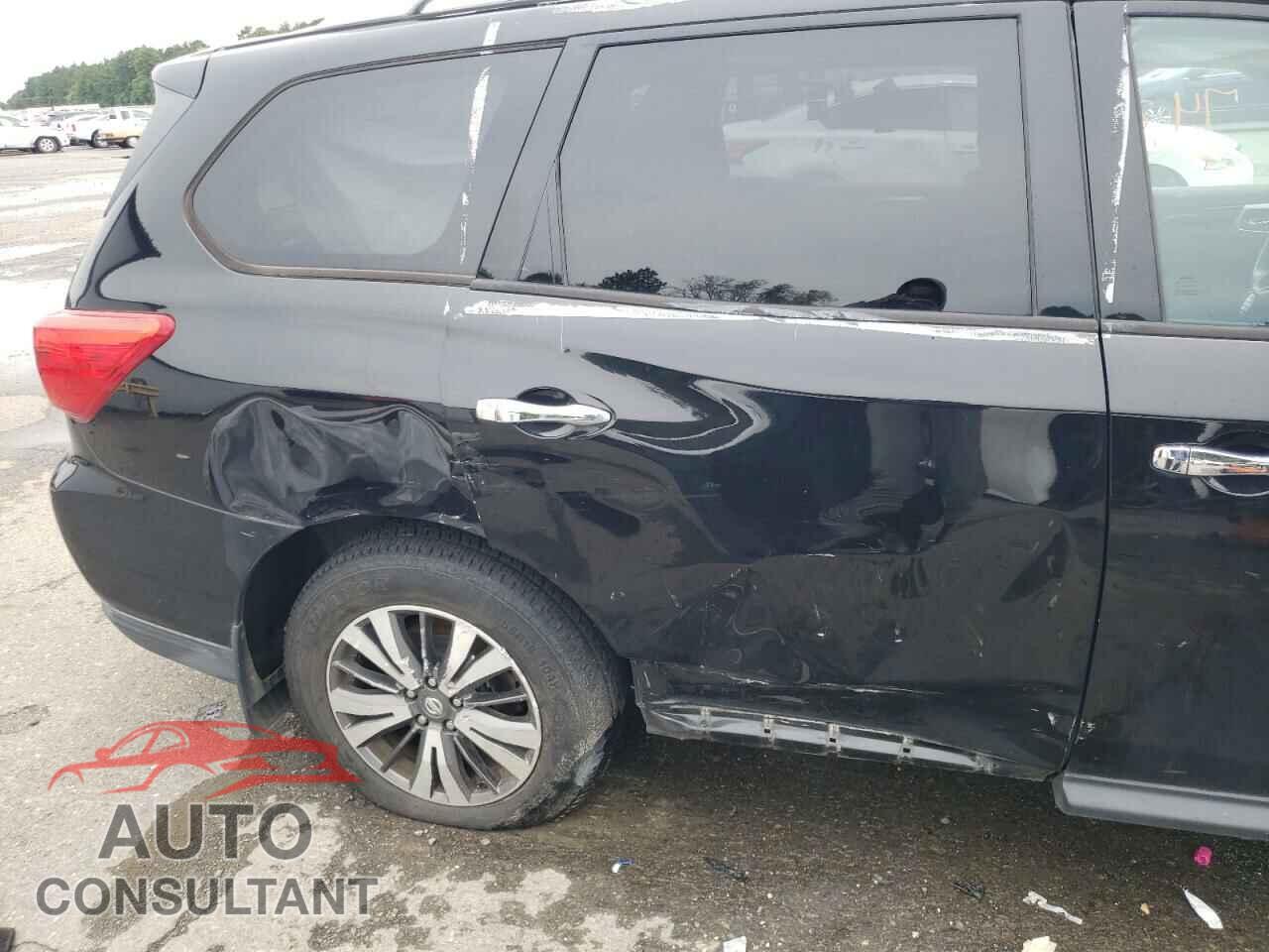 NISSAN PATHFINDER 2017 - 5N1DR2MNXHC647794
