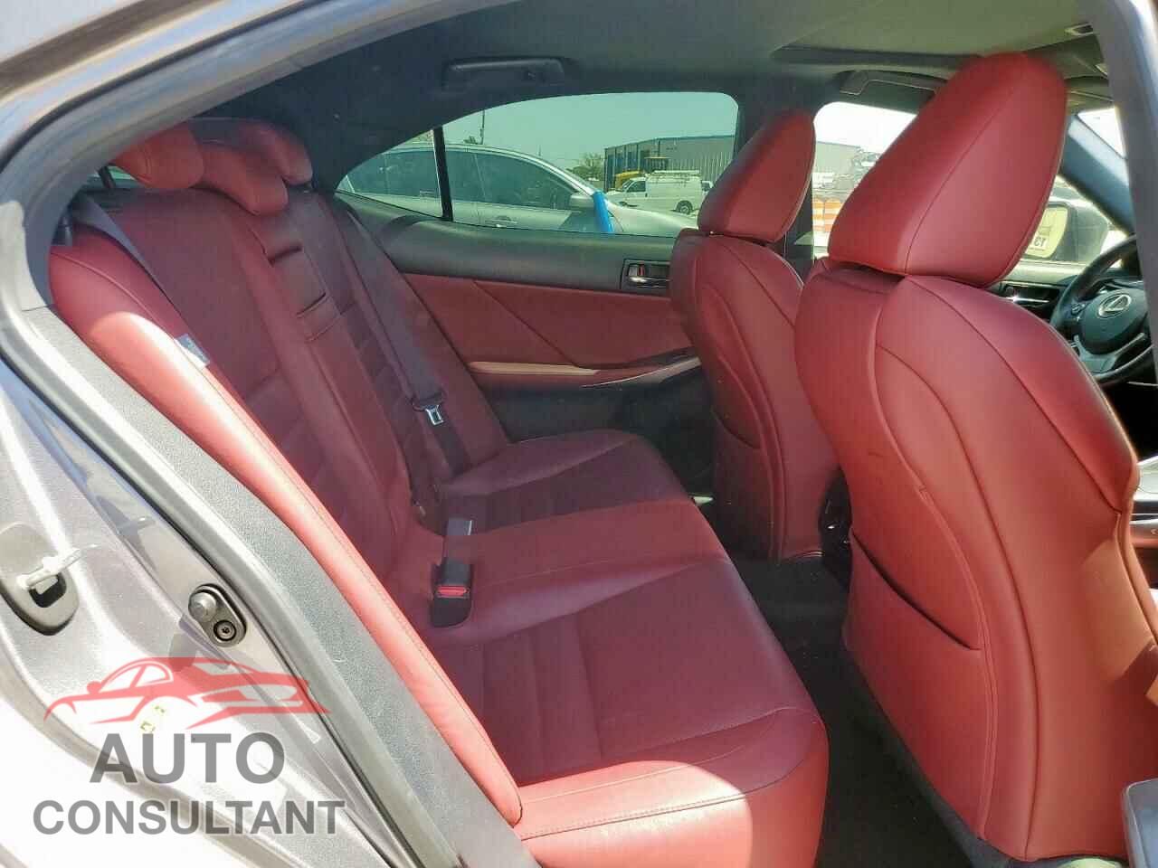 LEXUS IS 2015 - JTHBE1D27F5017920