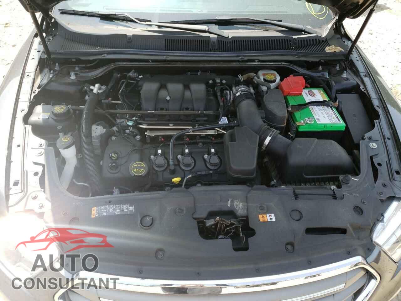 FORD TAURUS 2017 - 1FAHP2E85HG136755