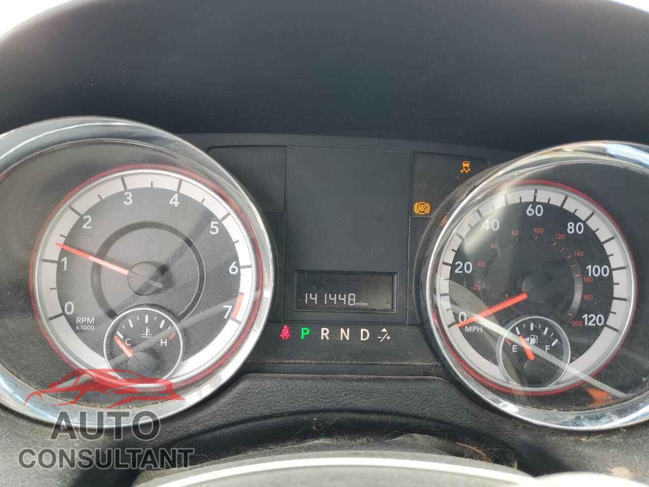 DODGE CARAVAN 2013 - 2C4RDGCG8DR654379