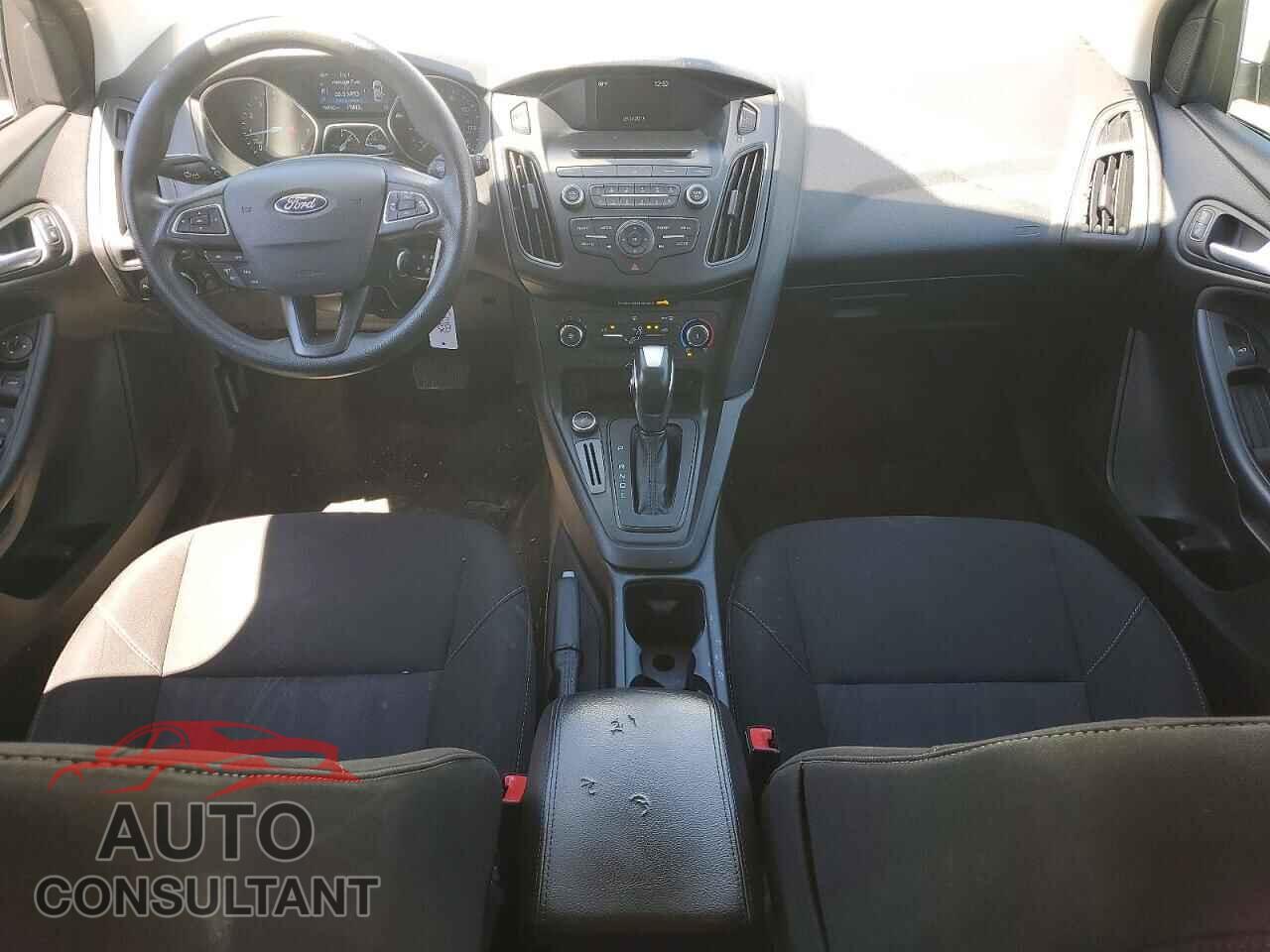 FORD FOCUS 2016 - 1FADP3K25GL374695