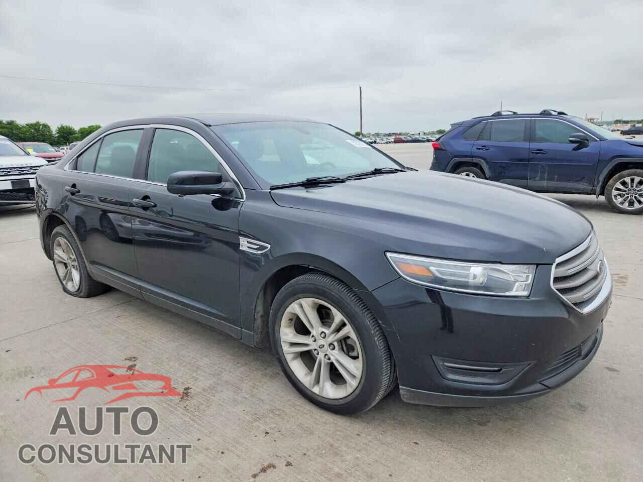FORD TAURUS 2018 - 1FAHP2E84JG118611