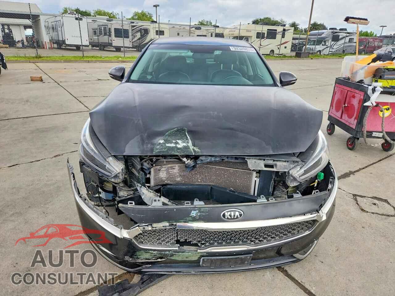 KIA CADENZA 2017 - KNALB4J11H5057390