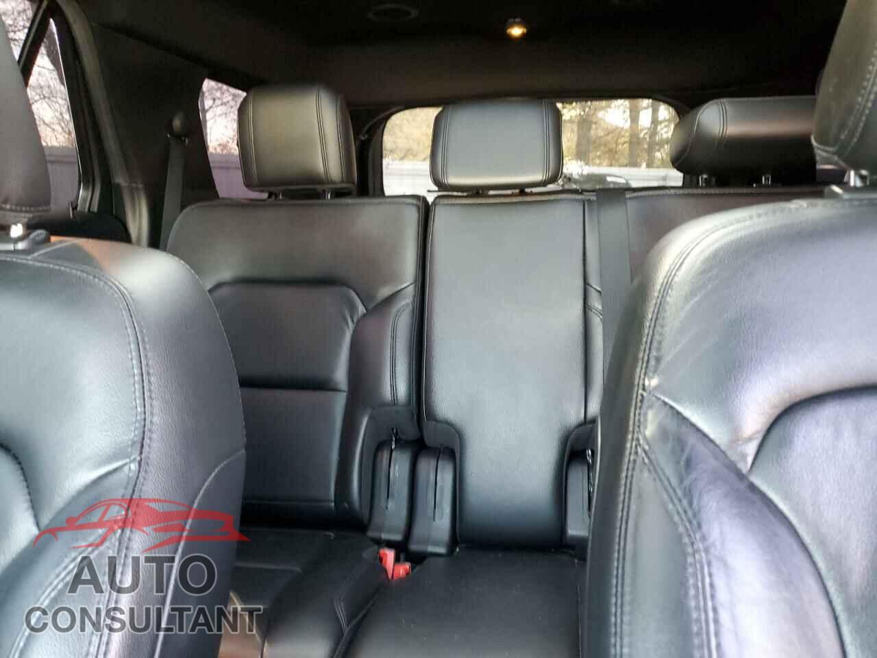 FORD EXPLORER 2018 - 1FM5K8D80JGA29906