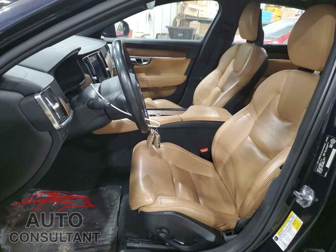 VOLVO S90 2017 - YV1A22ML5H1017441