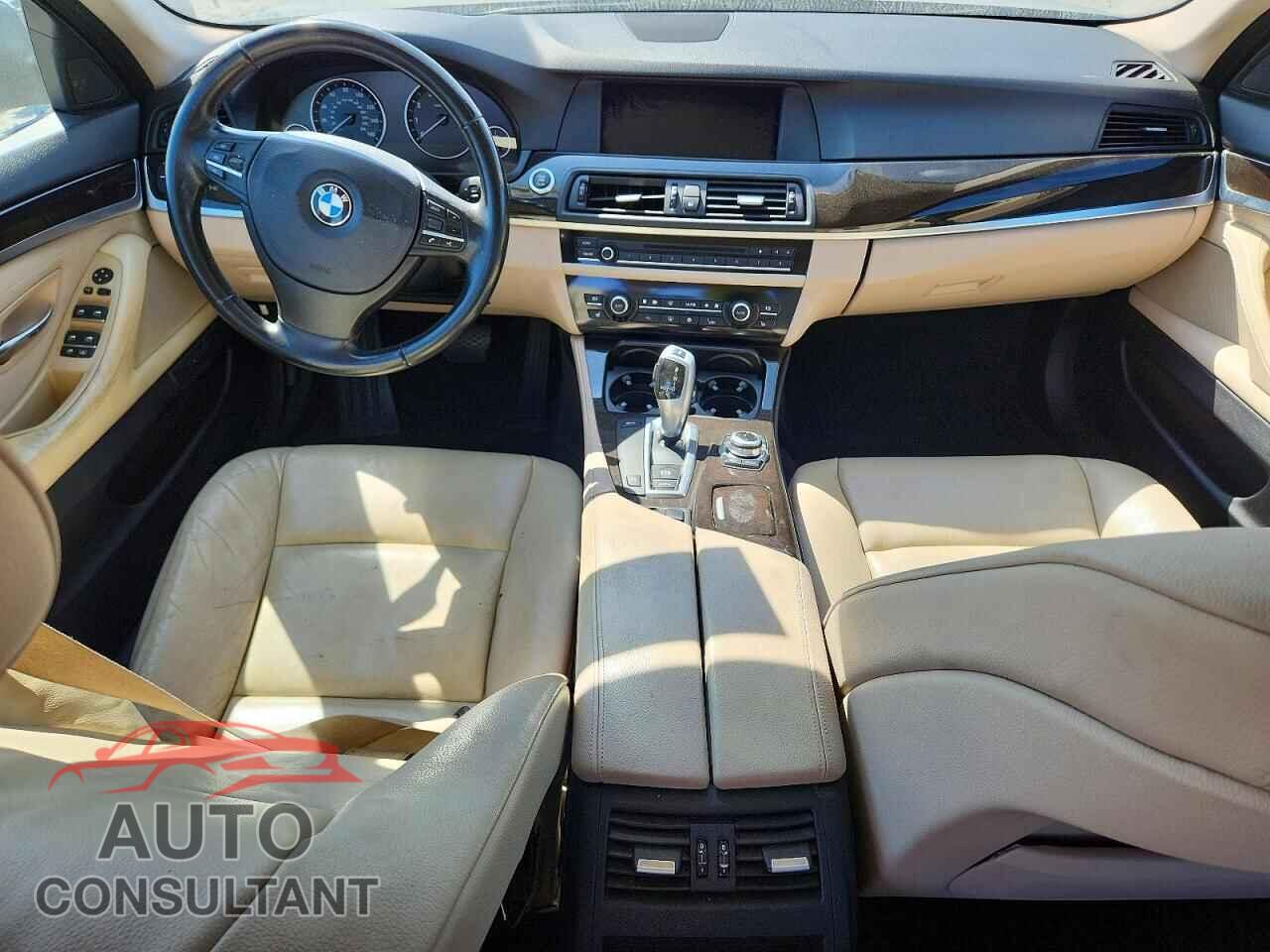 BMW 528 I 2011 - WBAFR1C54BC738489