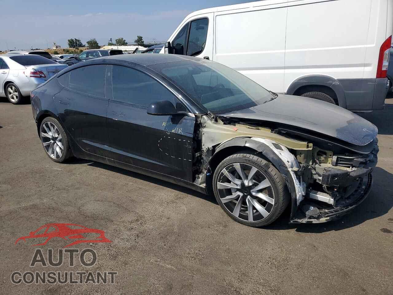 TESLA MODEL 3 2024 - 5YJ3E1EA2RF752125