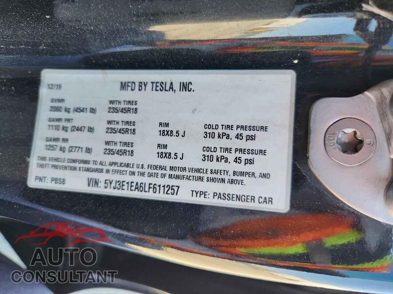 TESLA MODEL 3 2020 - 5YJ3E1EA6LF611257