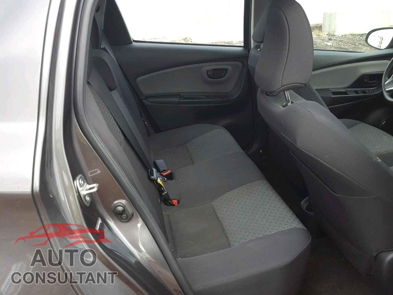 TOYOTA YARIS 2017 - VNKKTUD34HA083473
