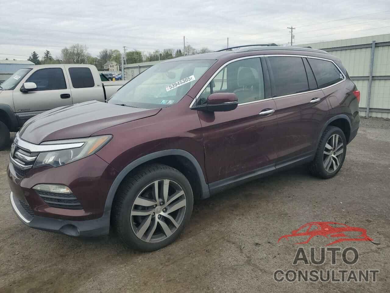 HONDA PILOT 2017 - 5FNYF6H93HB024085