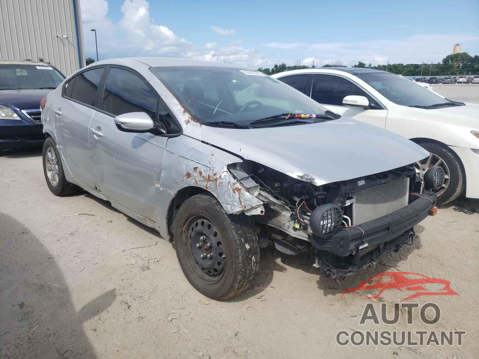 KIA FORTE 2017 - 3KPFK4A77HE017985