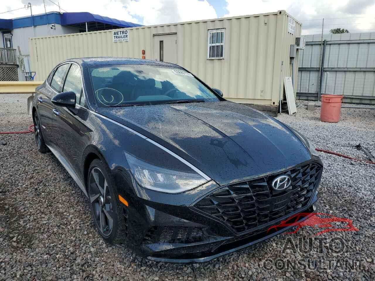 HYUNDAI SONATA 2022 - KMHL44J22NA228507