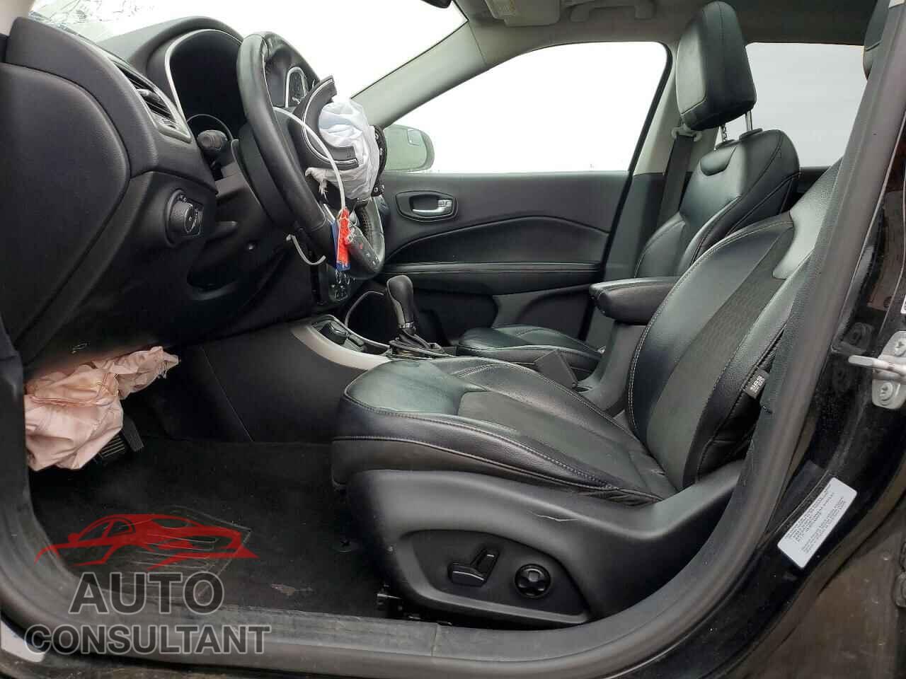 JEEP COMPASS 2017 - 3C4NJDBB3HT681939