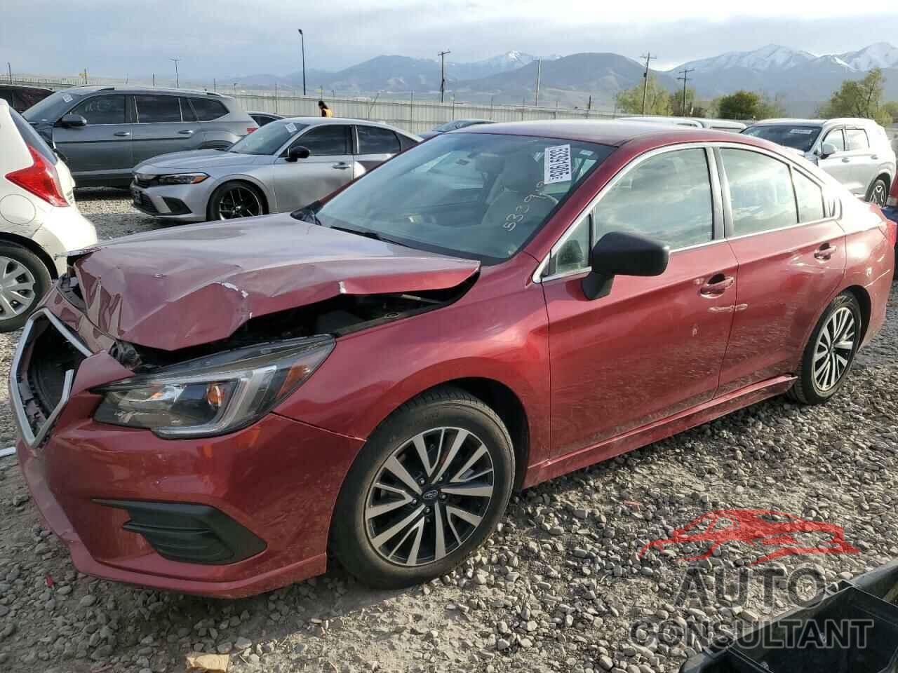 SUBARU LEGACY 2018 - 4S3BNAB60J3031508