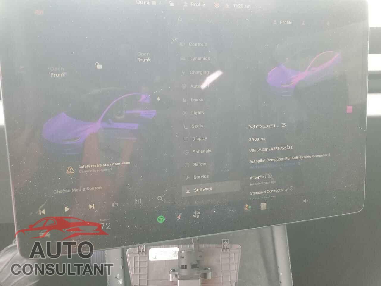 TESLA MODEL 3 2024 - 5YJ3E1EA3RF752232