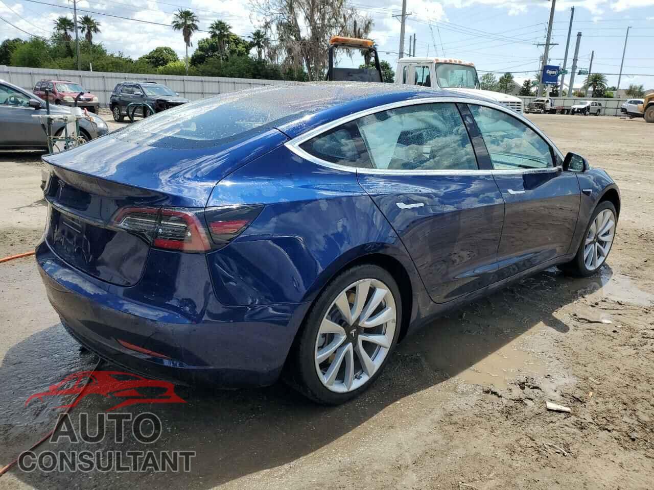 TESLA MODEL 3 2018 - 5YJ3E1EA1JF031217