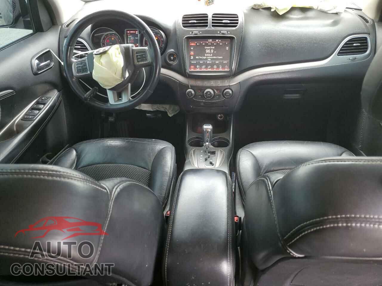 DODGE JOURNEY 2015 - 3C4PDCGG5FT664555