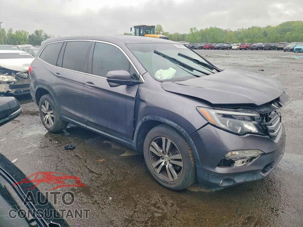 HONDA PILOT 2017 - 5FNYF6H53HB051767