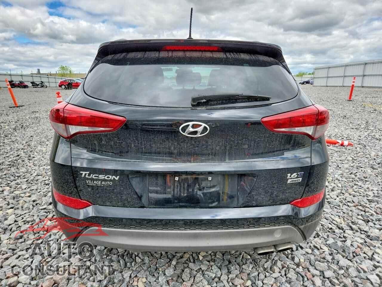 HYUNDAI TUCSON 2017 - KM8J3CA23HU444776