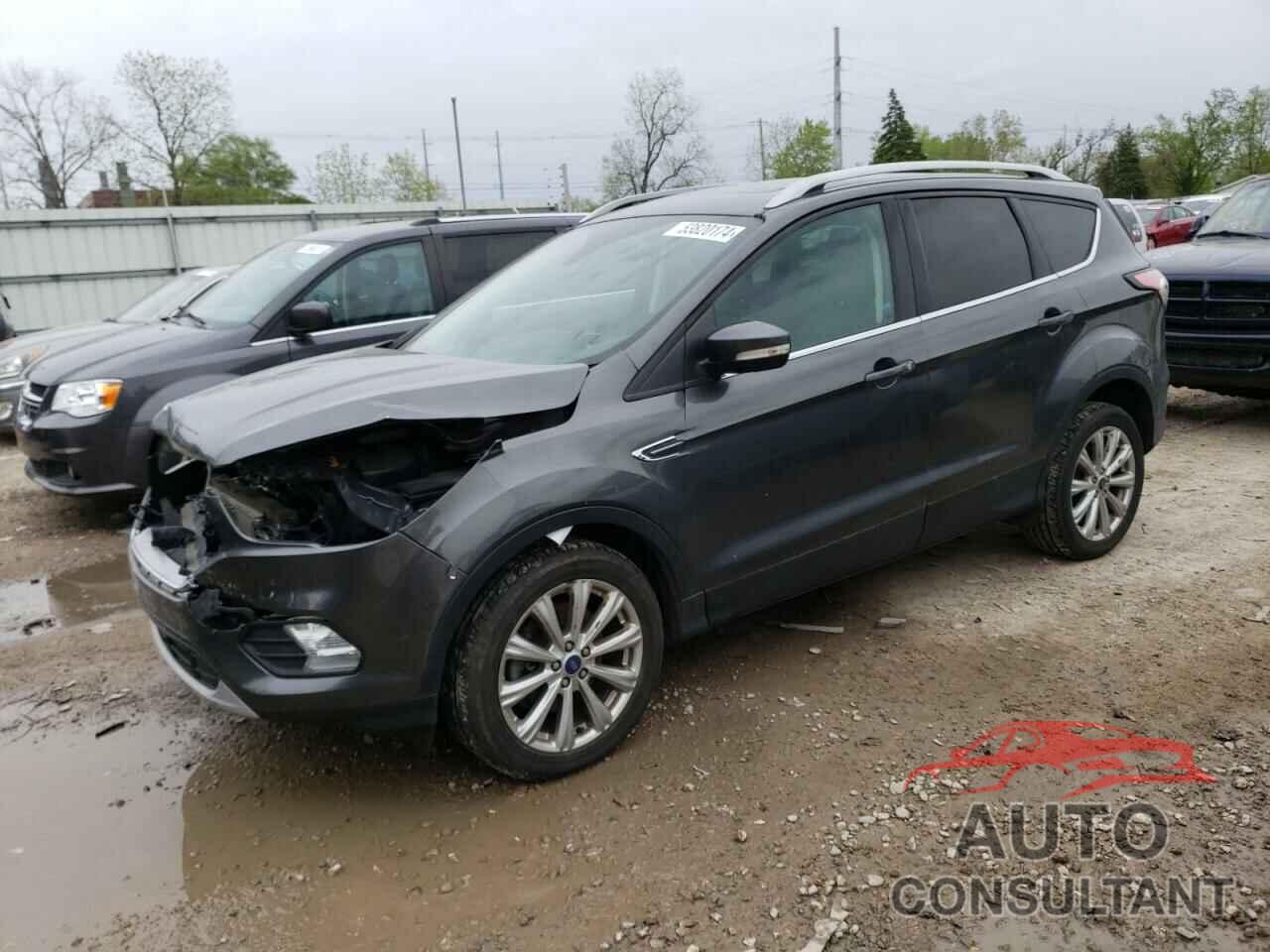 FORD ESCAPE 2017 - 1FMCU9J90HUD39439