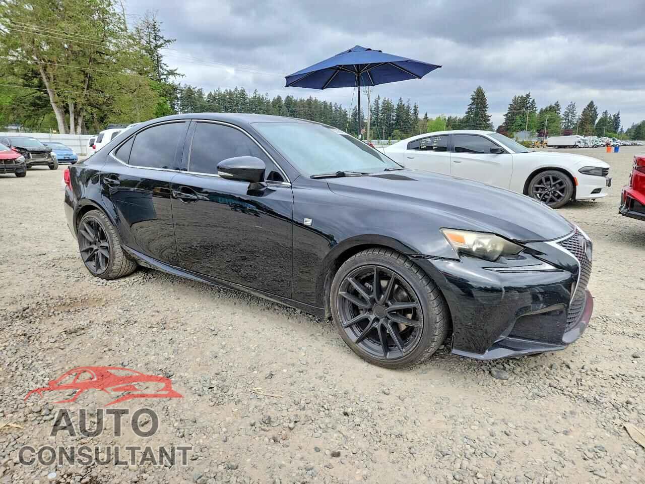 LEXUS IS 2014 - JTHBF1D22E5040095