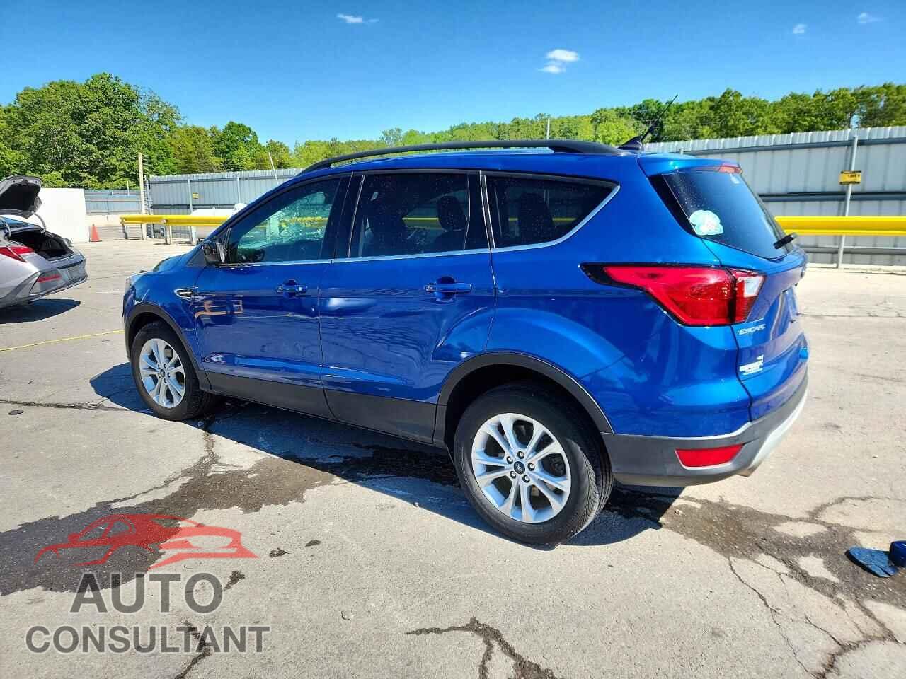 FORD ESCAPE 2019 - 1FMCU0HD8KUC32121