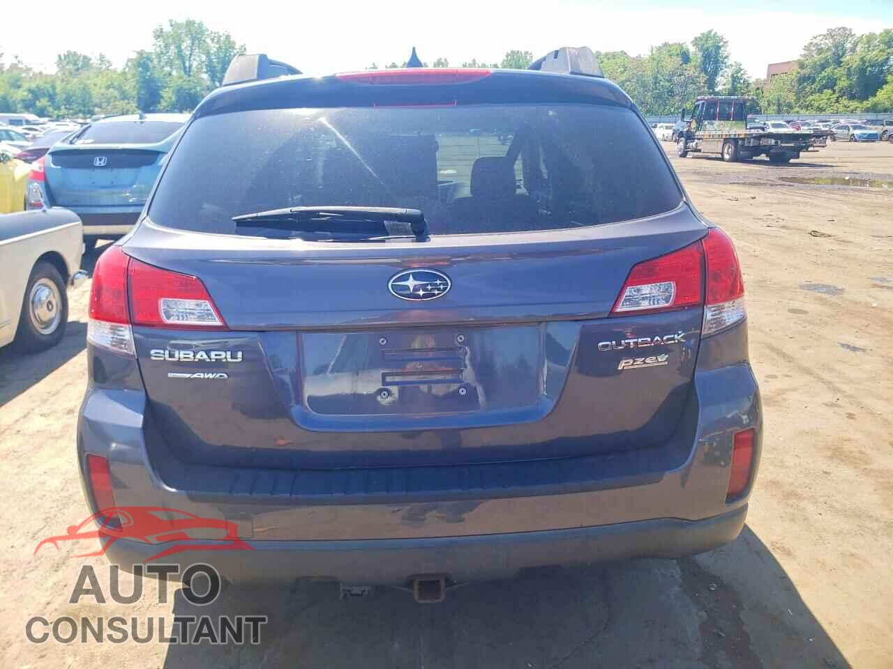 SUBARU OUTBACK 2014 - 4S4BRBKC8E3263470