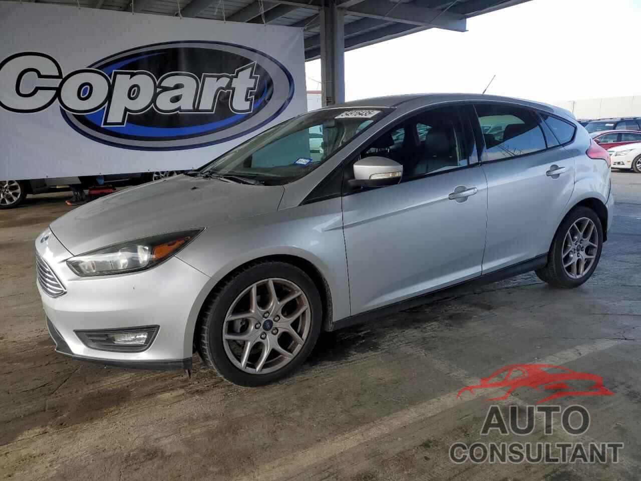 FORD FOCUS 2015 - 1FADP3K27FL326579