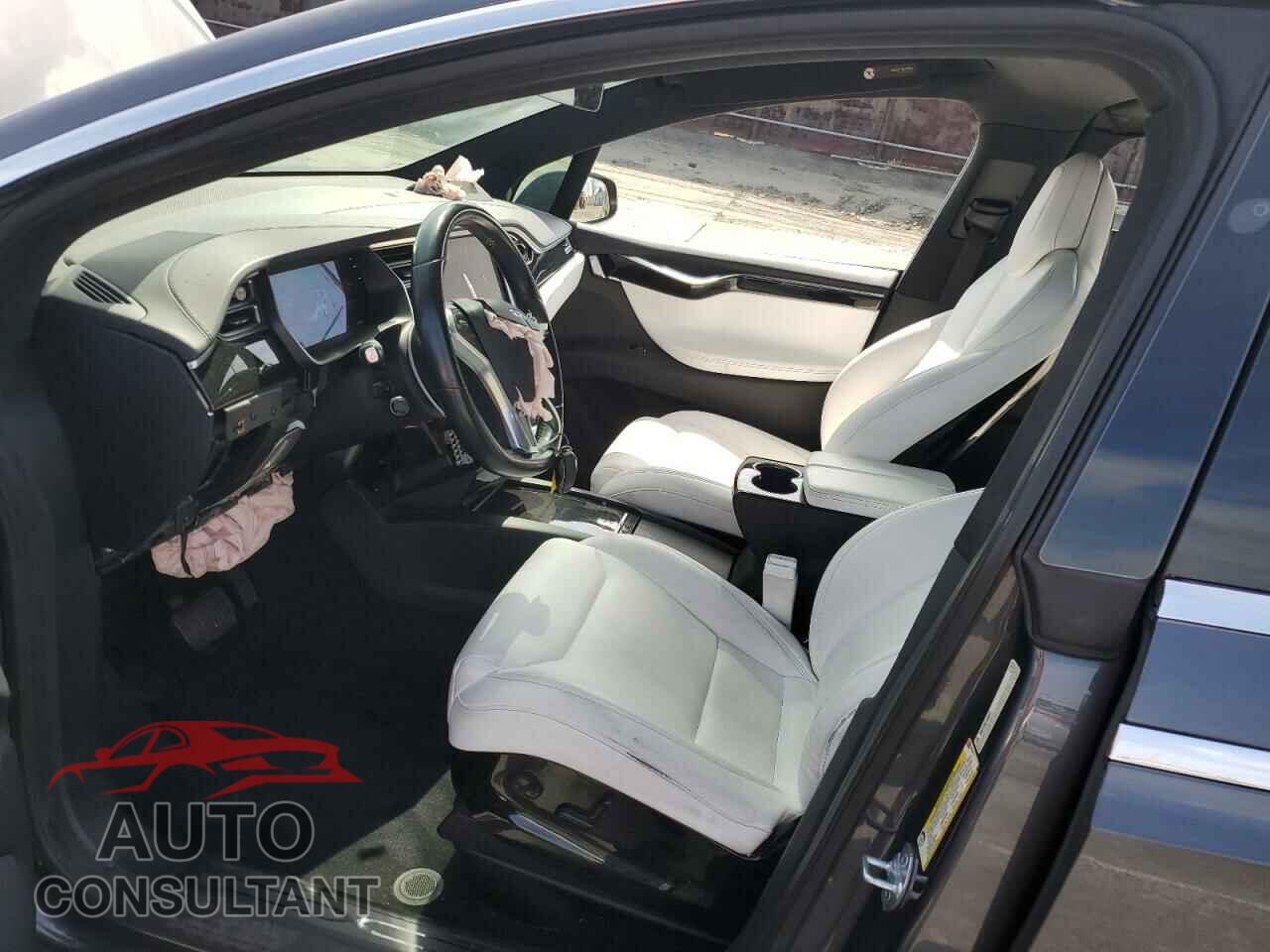 TESLA MODEL X 2017 - 5YJXCBE23HF041361