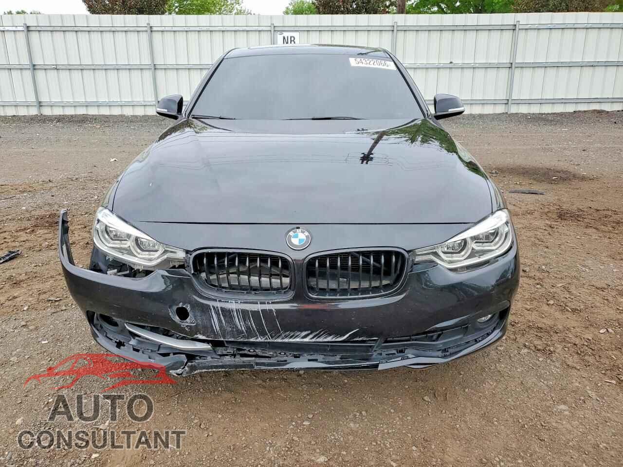 BMW 3 SERIES 2016 - WBA8E3G58GNT77807