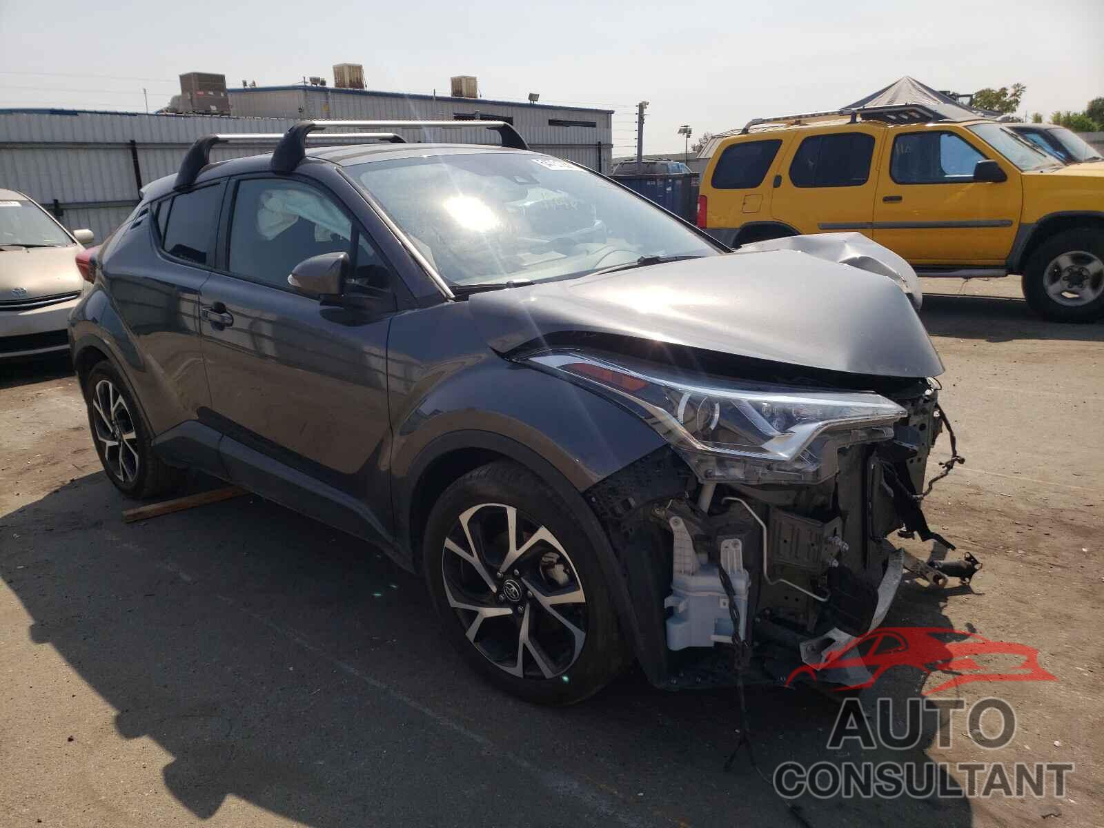 TOYOTA C-HR 2018 - NMTKHMBX6JR019135