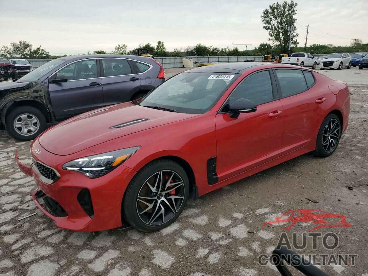 KIA STINGER 2023 - KNAE35LD1P6131189