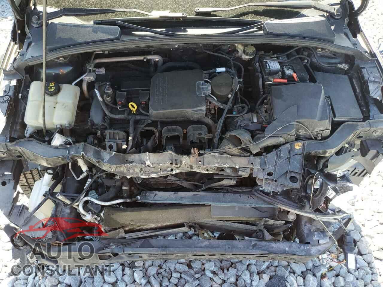 FORD FOCUS 2014 - 1FADP3F20EL227594