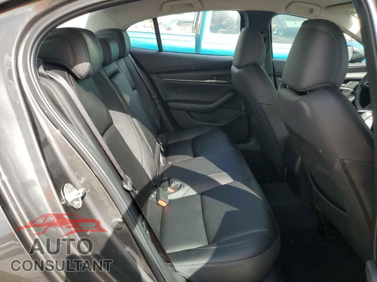 MAZDA 3 2022 - JM1BPABL7N1500577