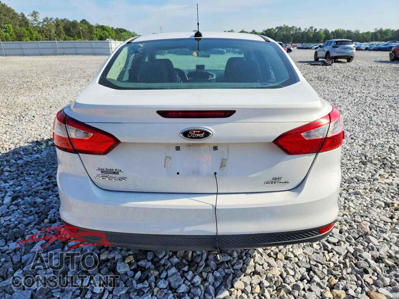 FORD FOCUS 2014 - 1FADP3F26EL260311