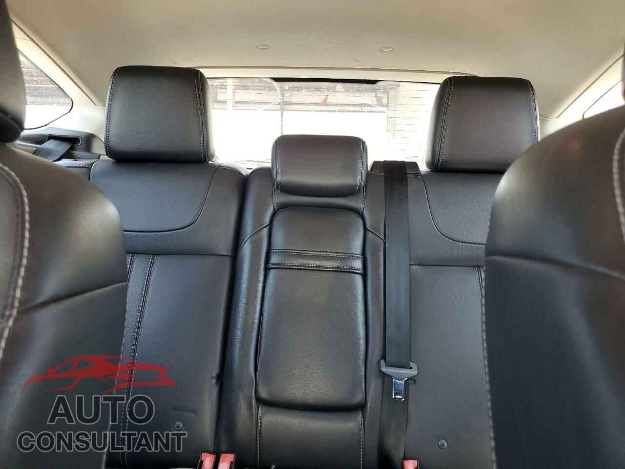 FORD FOCUS 2012 - 1FAHP3M23CL475548