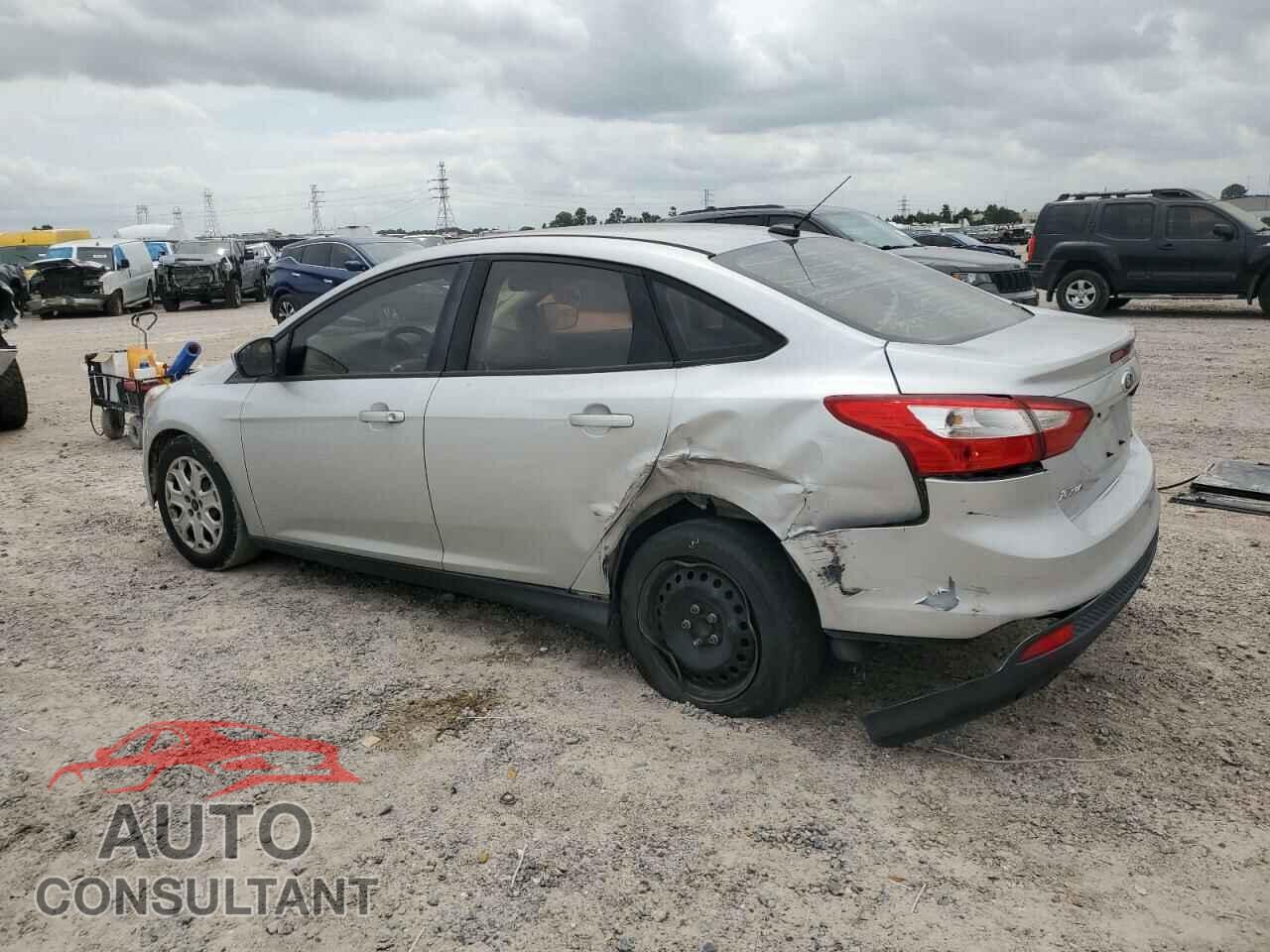 FORD FOCUS 2012 - 1FAHP3F26CL184250