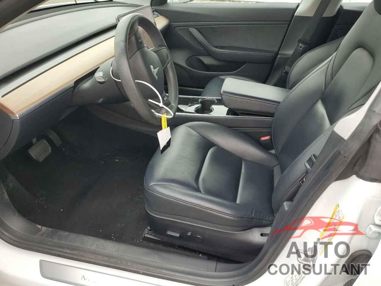 TESLA MODEL 3 2020 - 5YJ3E1EB3LF650252