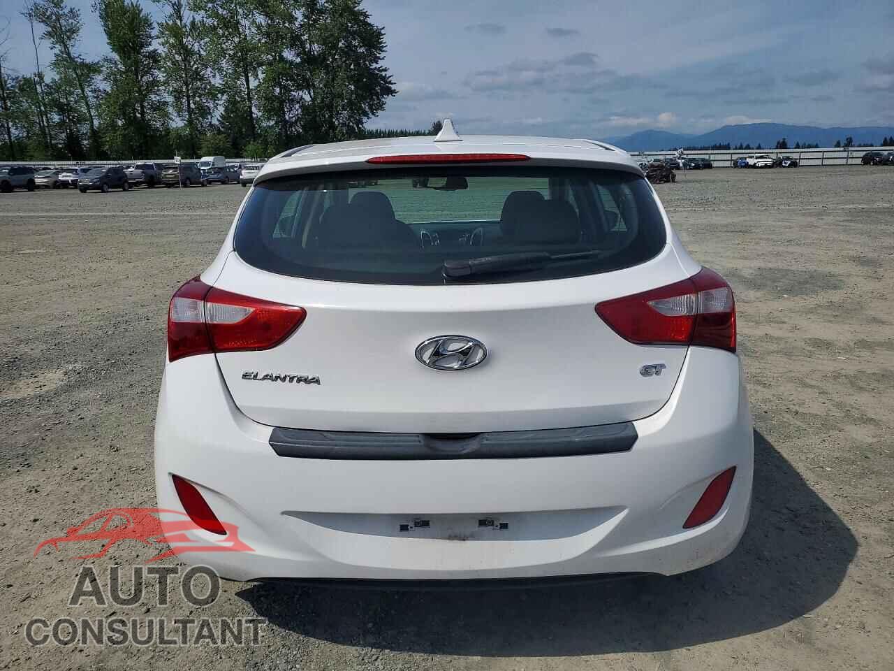 HYUNDAI ELANTRA 2013 - KMHD35LE5DU097316