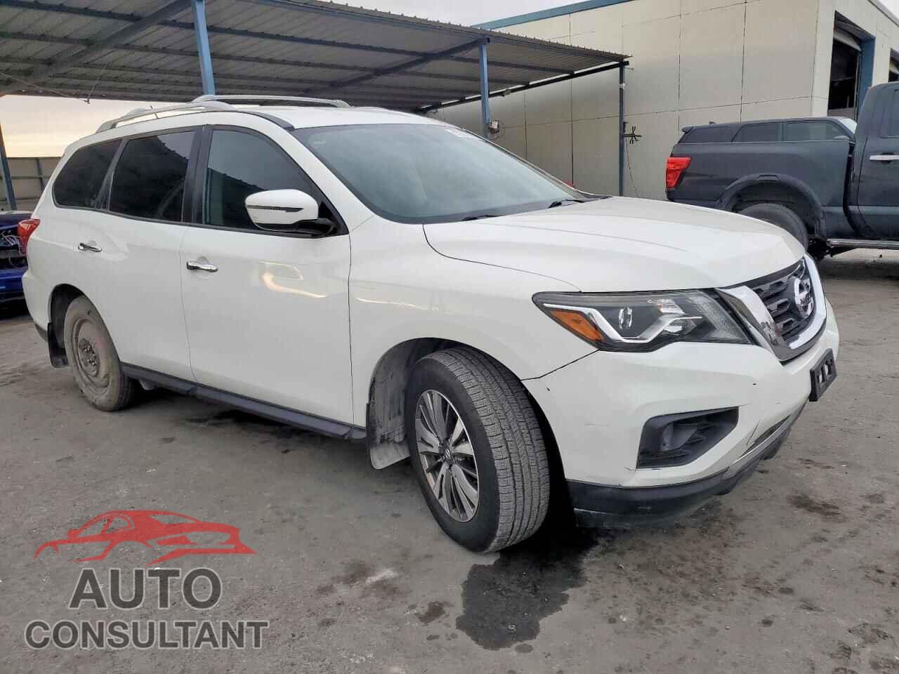 NISSAN PATHFINDER 2018 - 5N1DR2MN7JC671170
