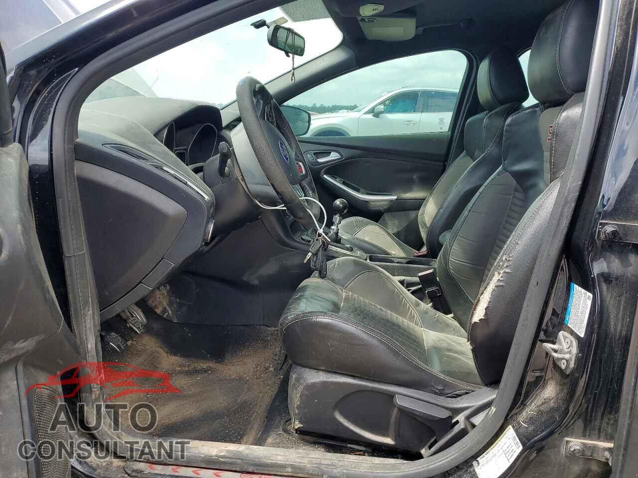 FORD FOCUS 2016 - 1FADP3L98GL274909