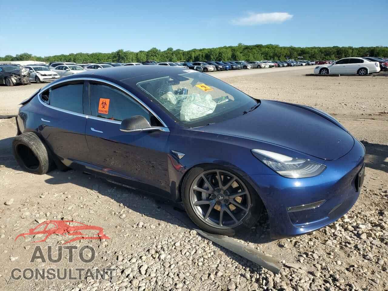 TESLA MODEL 3 2018 - 5YJ3E1EB0JF096567