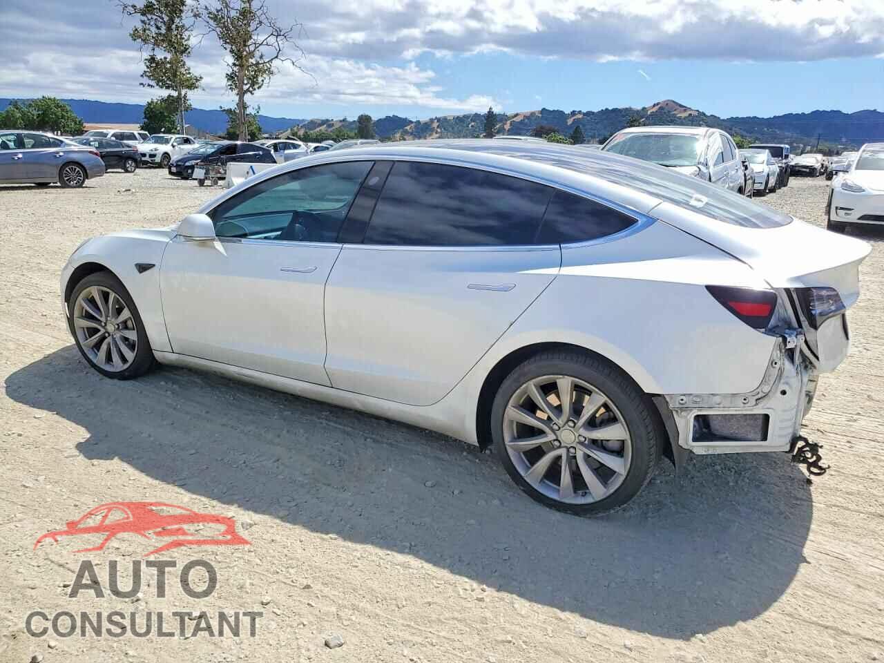 TESLA MODEL 3 2020 - 5YJ3E1EB2LF638450