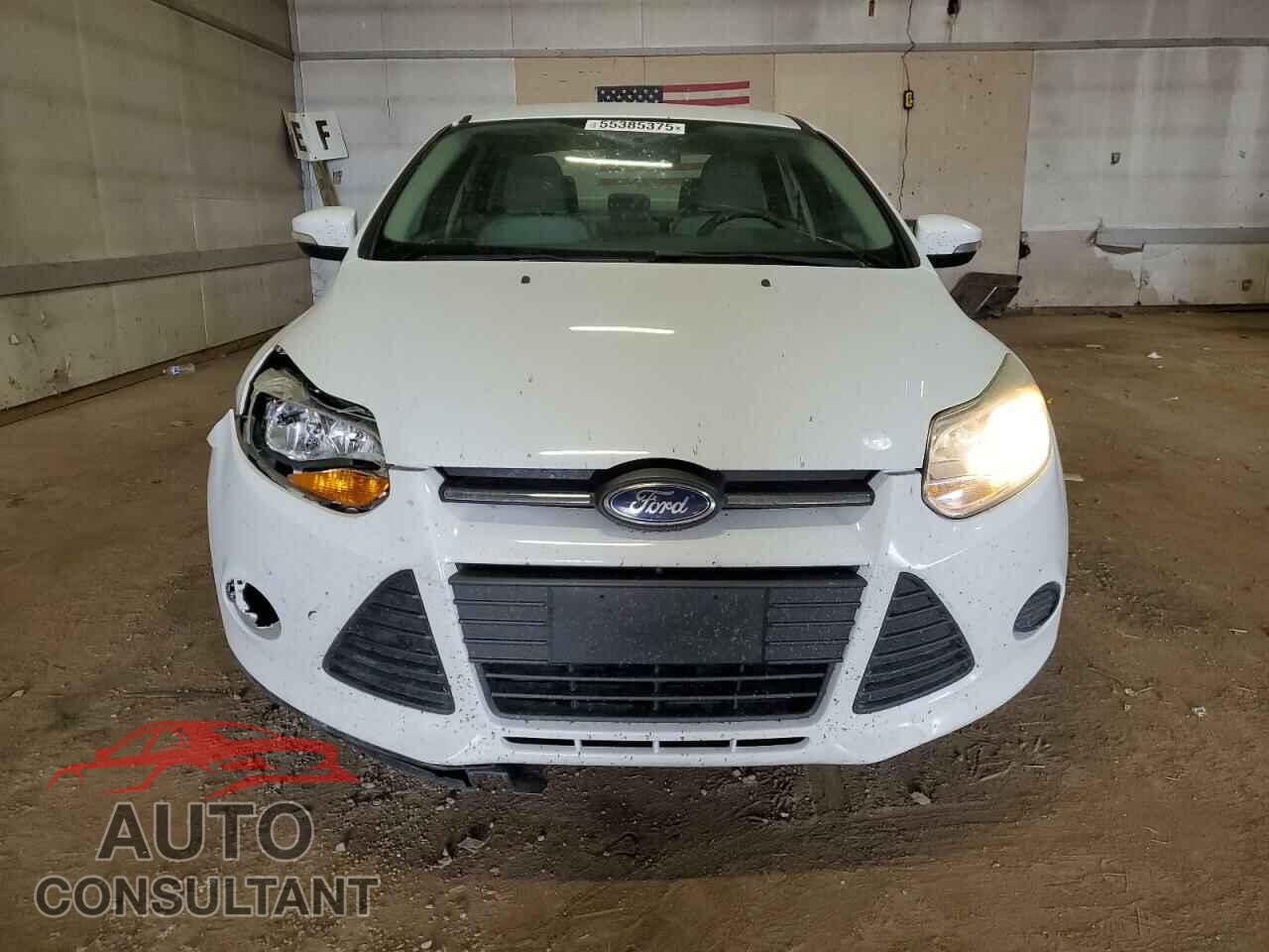 FORD FOCUS 2014 - 1FADP3F2XEL376305