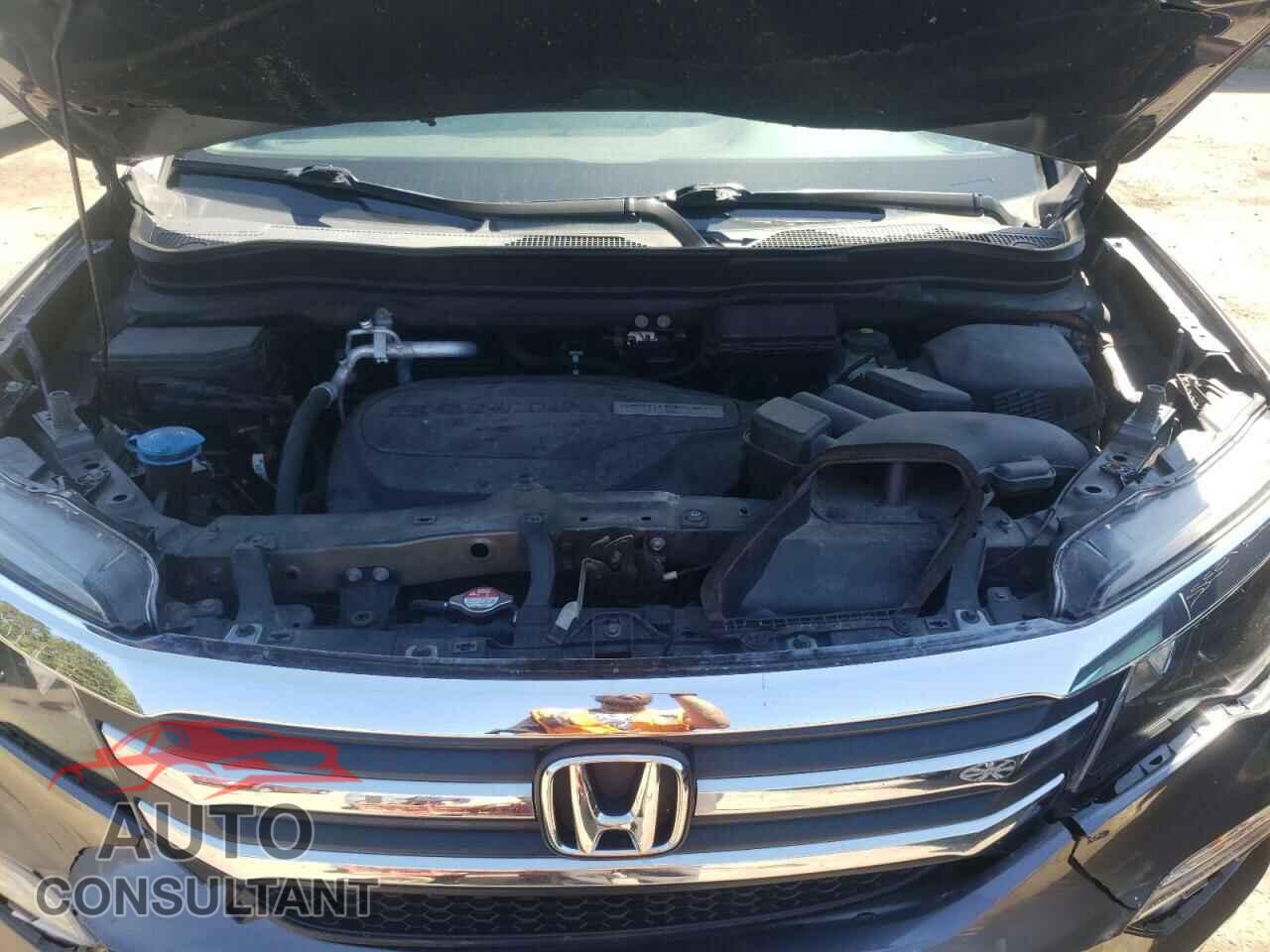 HONDA PILOT 2018 - 5FNYF6H33JB021379