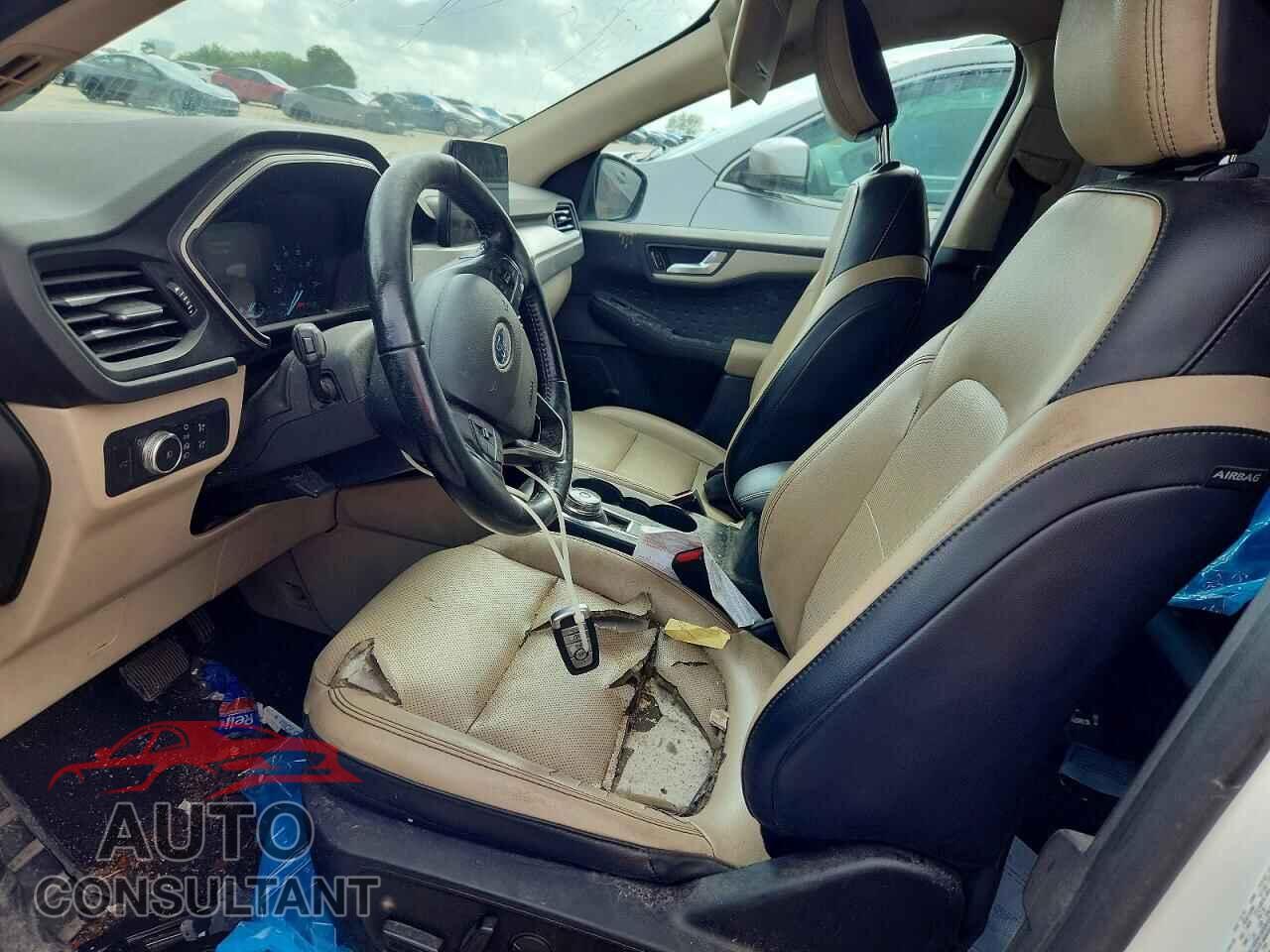 FORD ESCAPE 2020 - 1FMCU0H60LUA75705