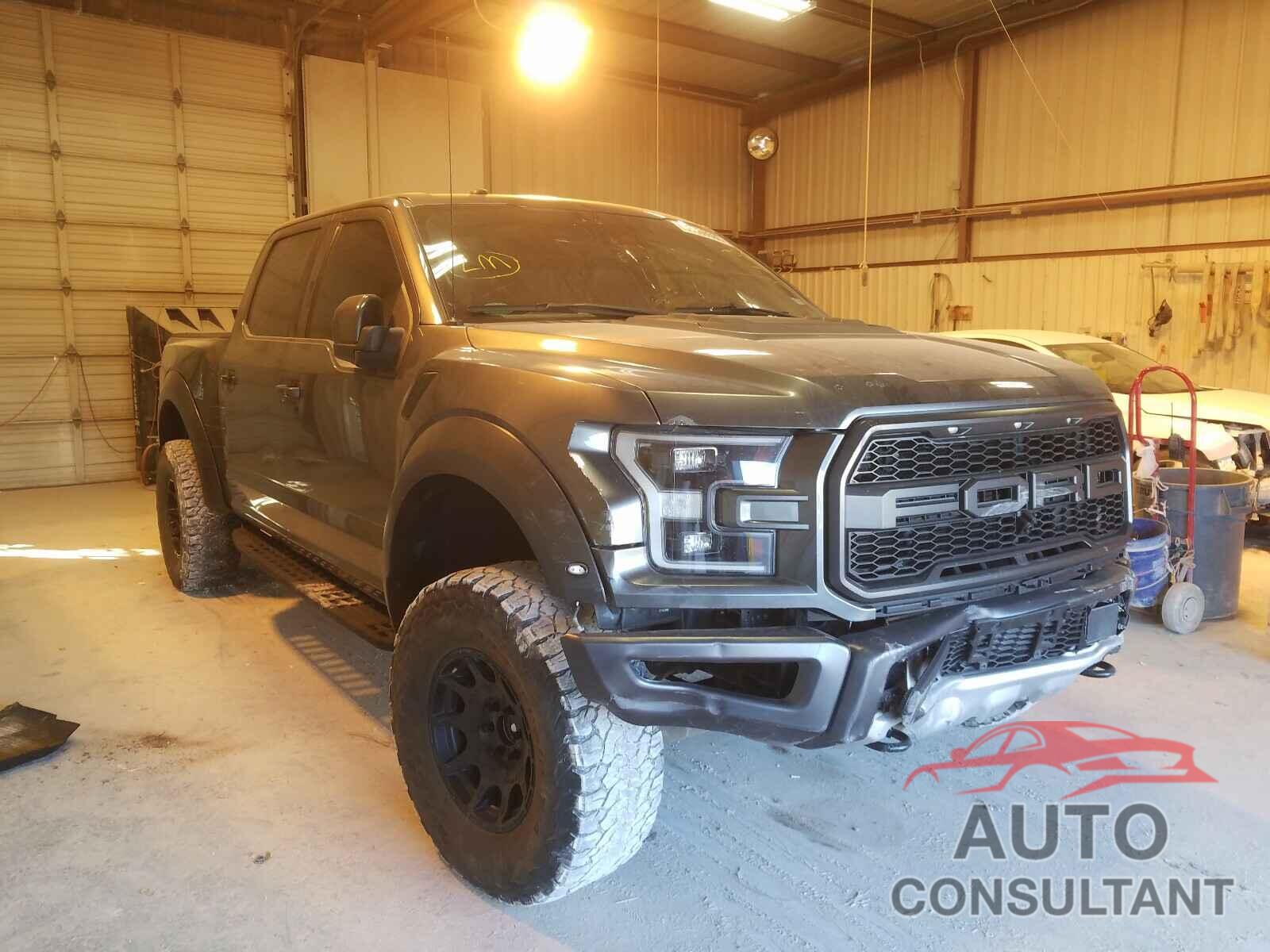 FORD F150 SVT 2018 - 1FTFW1RG0JFB27408